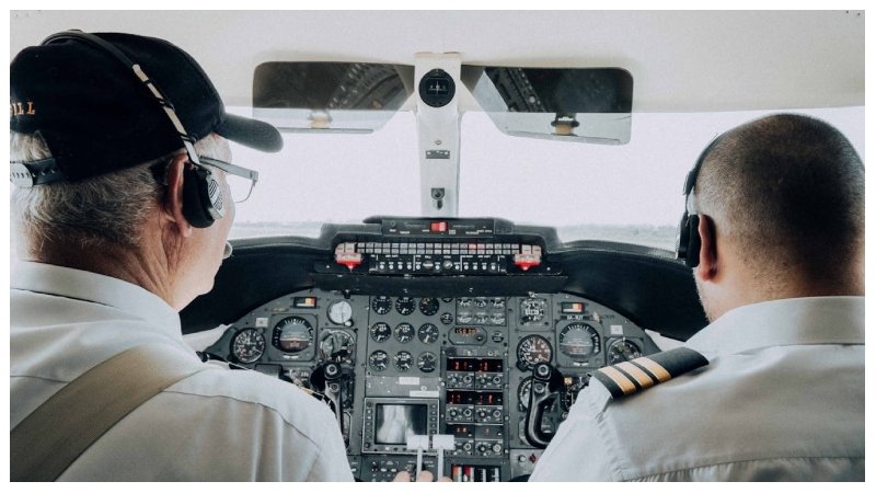 Aircraft Servicing vs. Maintenance